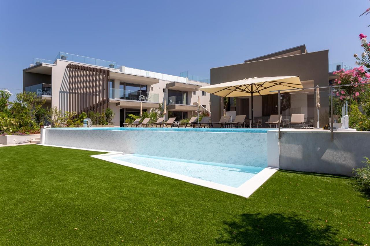 Prada' Home Eco Suites Bardolino Bagian luar foto