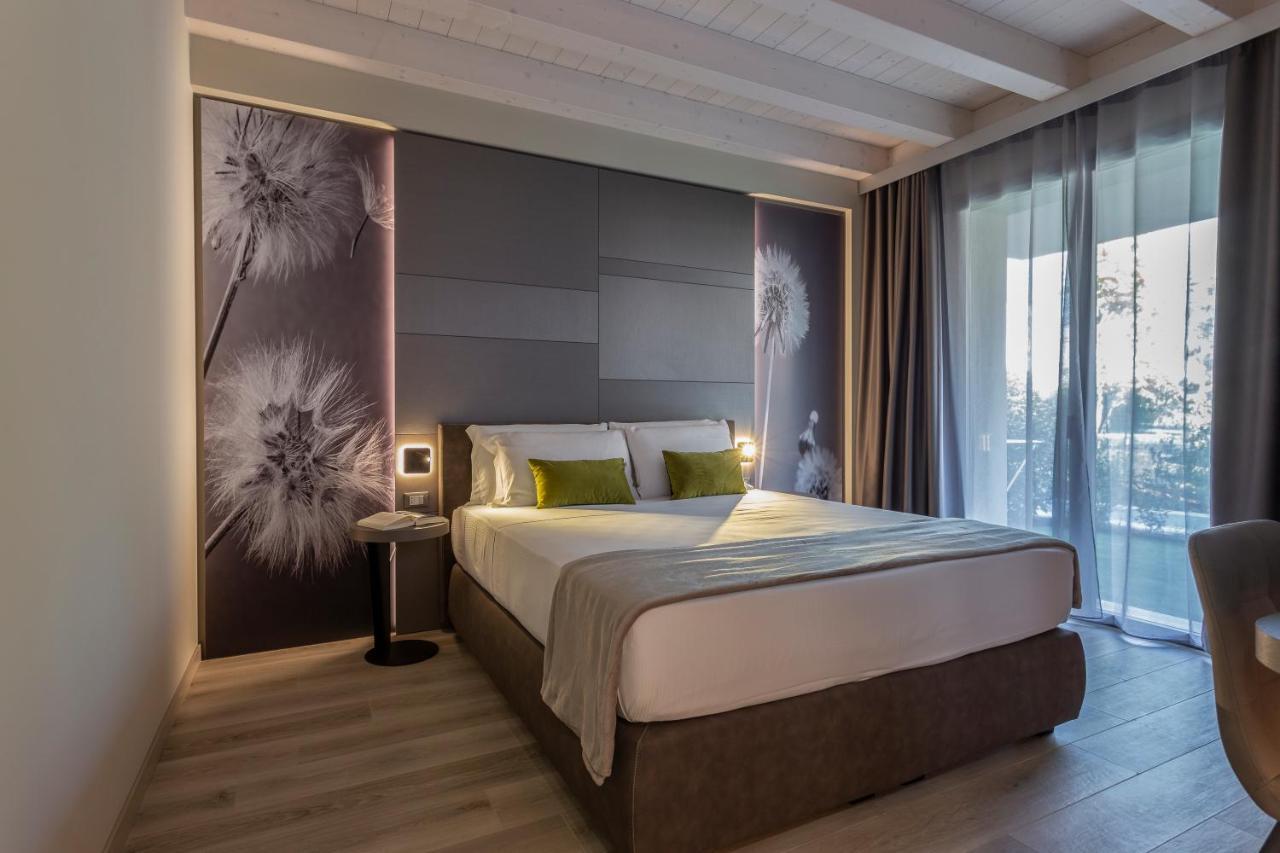Prada' Home Eco Suites Bardolino Bagian luar foto