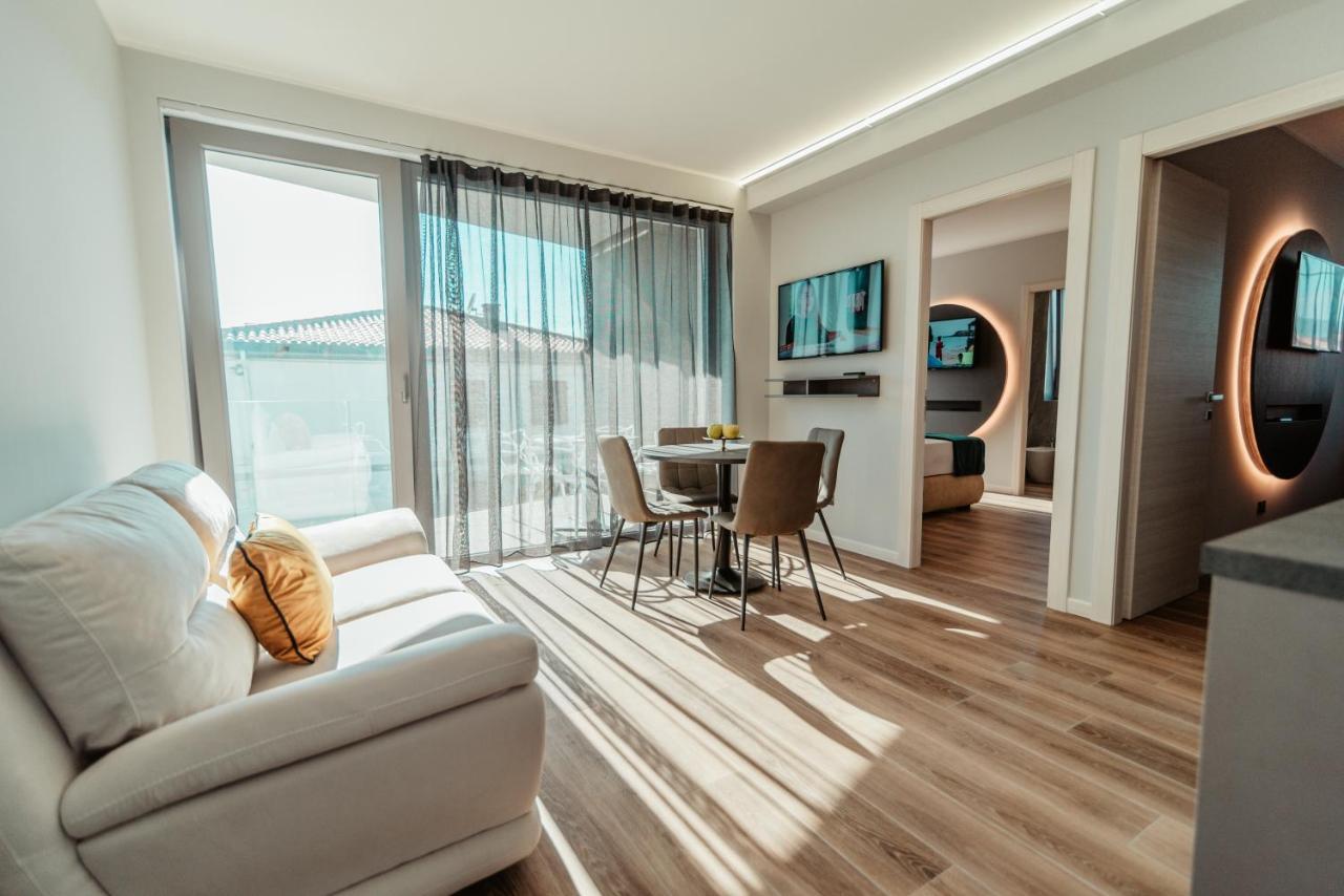 Prada' Home Eco Suites Bardolino Bagian luar foto