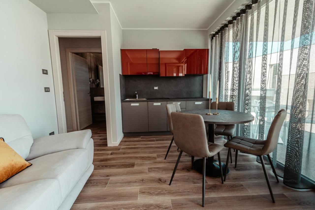 Prada' Home Eco Suites Bardolino Bagian luar foto
