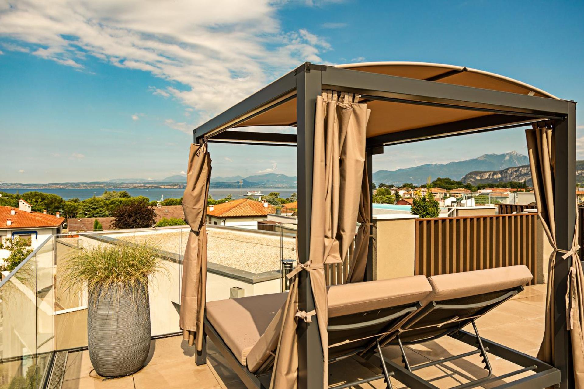 Prada' Home Eco Suites Bardolino Bagian luar foto